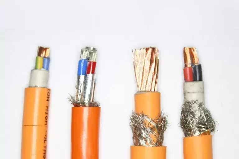 Coroplast - Using Sienna 500 Series 